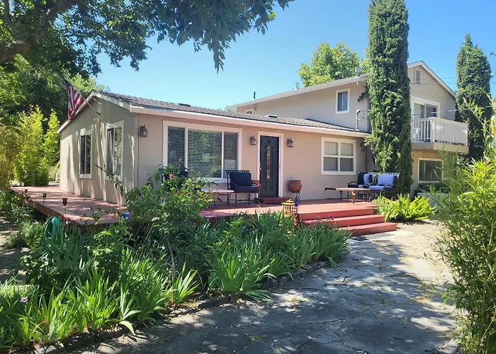 Sonoma Wine Country Bungalow